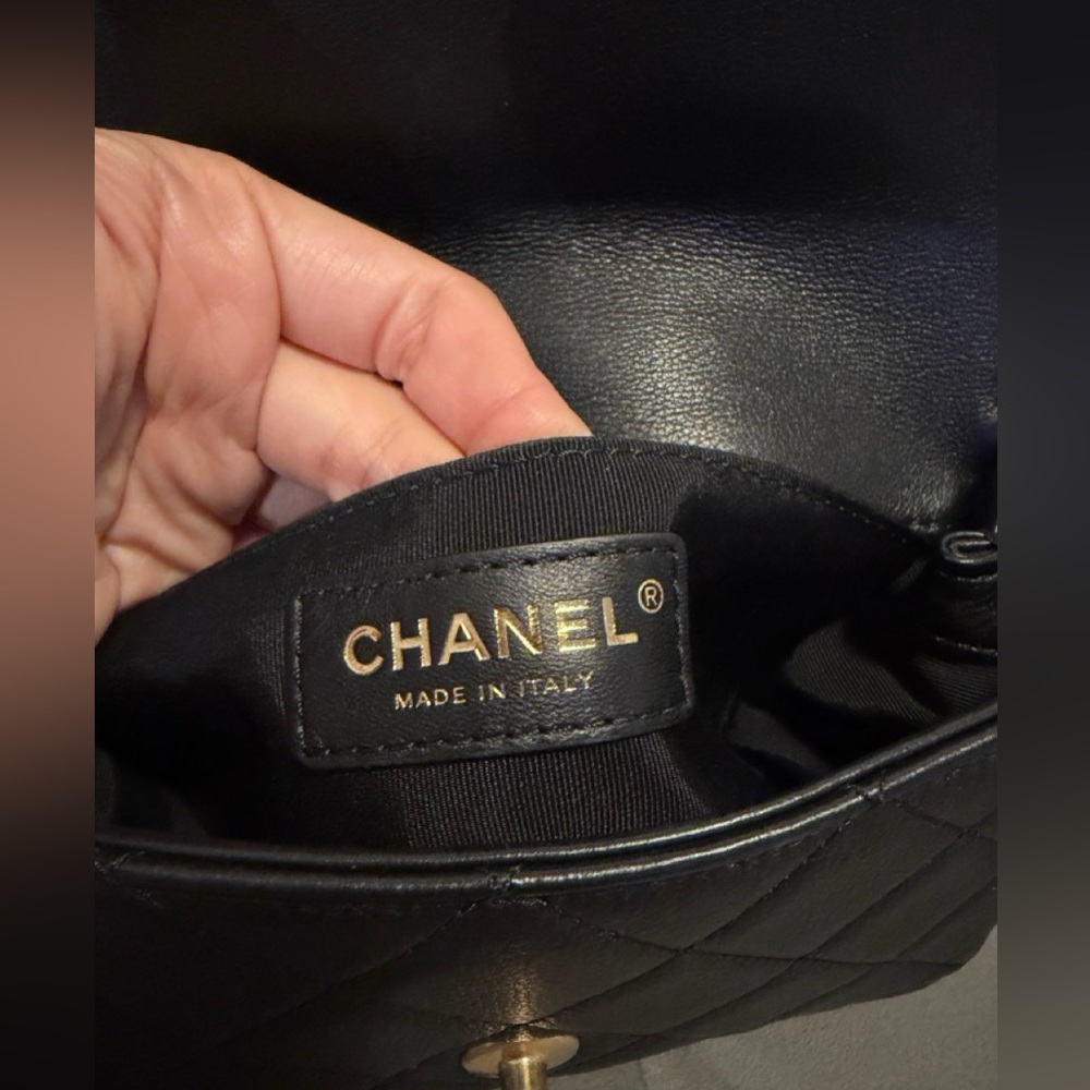 Chanel Envelope Flap Waist Bag -quilted Black Leather - Picture 11 of 16